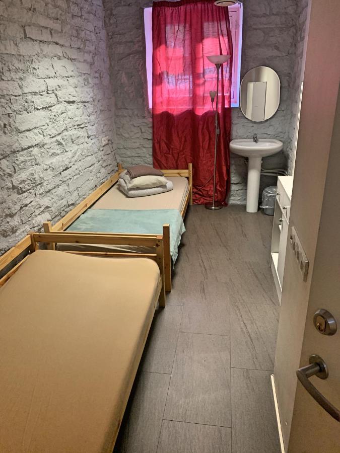 Sueda Hostel Tallinn Exterior photo
